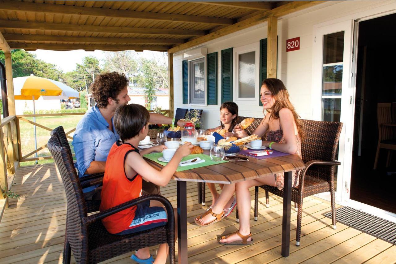 Villaggio Turistico Internazionale Bibione Esterno foto