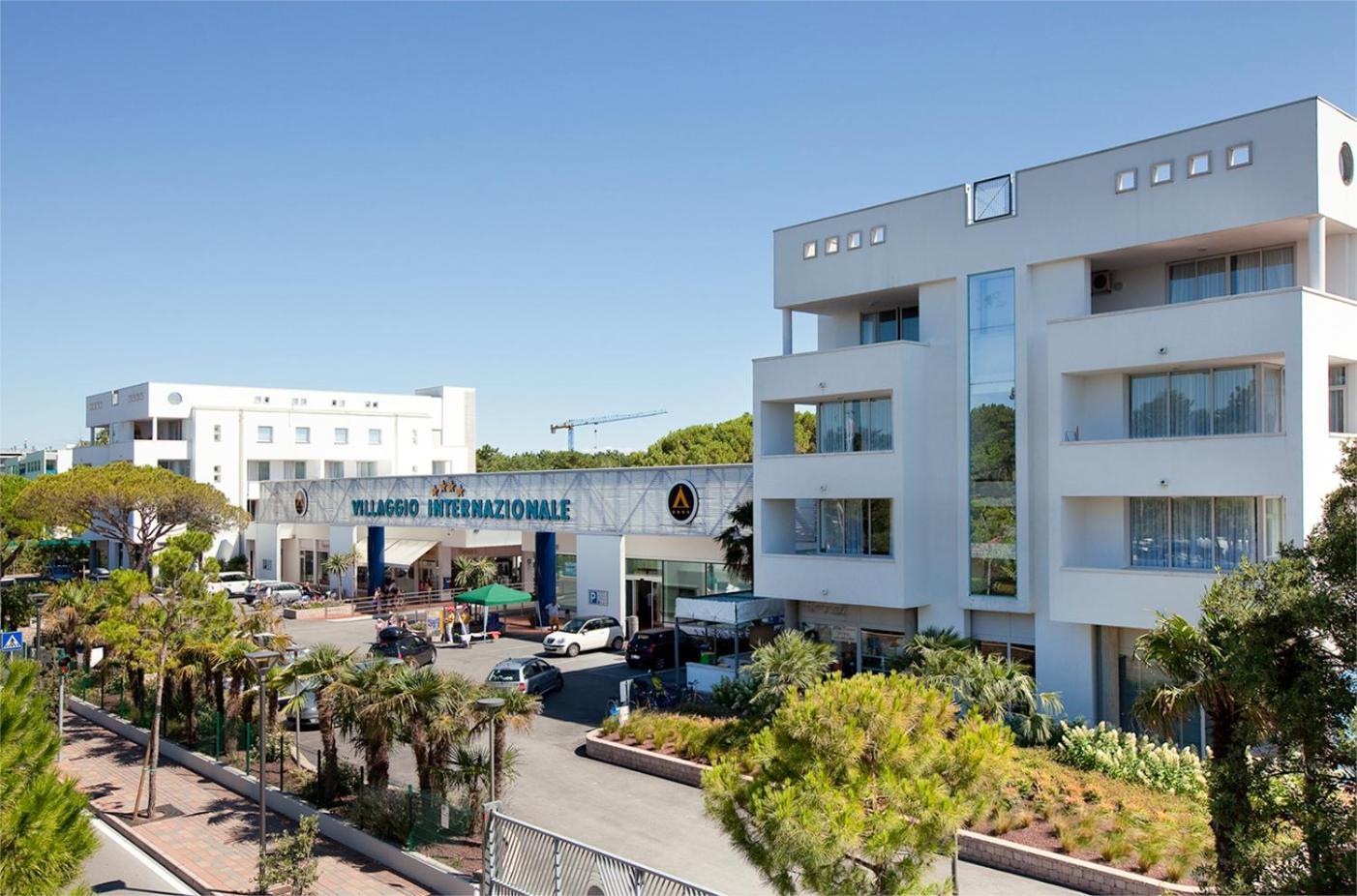 Villaggio Turistico Internazionale Bibione Esterno foto
